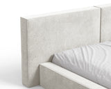 Polsterbett 06 Bouclé – Tresor - Bett mit Bettkasten, Metall-Lattenrost und modernem Design