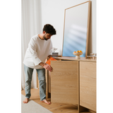 Akari Geräumige Design-Kommode mit 4 Türen und Push-to-Open-System