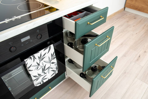 Apothekerschrank D15CARGO – Arvion – Elegante Stauraum Idee – Ansicht 8