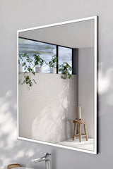 Badspiegel mit LED-Beleuchtung Alicia 68 × 83 cm – mit Rahmen, Rahmen Graphit – Ansicht 5