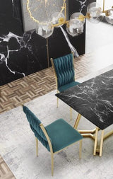 Esstisch - Zeitloser Esstisch im klassischen Design. - ROYAL24_MARKT
