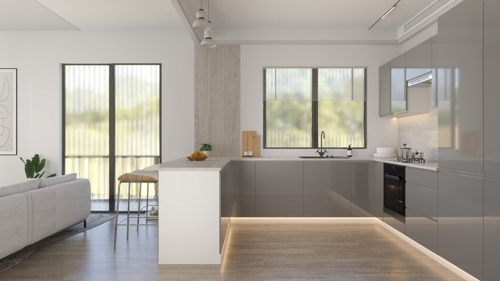 Velmora U-Form Küche KÜ10 – 299,5 × 279 × 199,5 cm – Grau Hochglanz – mit viel Stauraum und MDF-Fronten