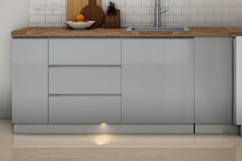 L-Küche Velmora Grau Hochglanz – 300 × 240 cm – K31-G300 R – Wand B frontal