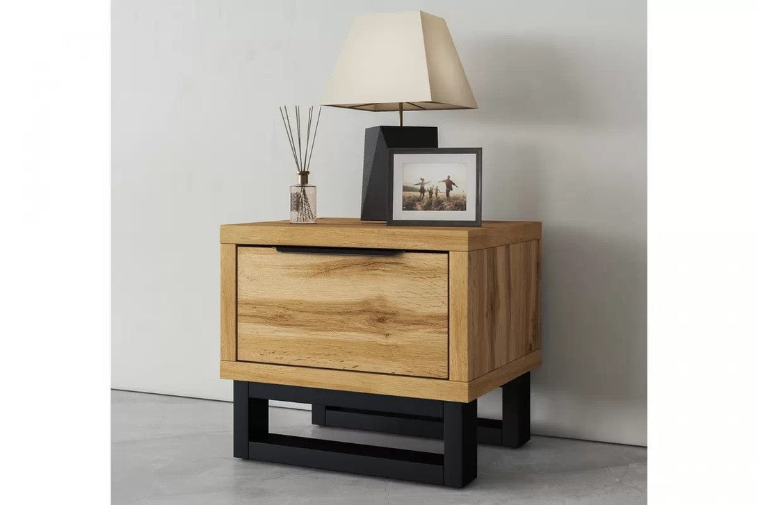 Nachttisch - Halle - Zeitloser in Holzoptik für klassisches Wohnambiente. - ROYAL24_MARKT