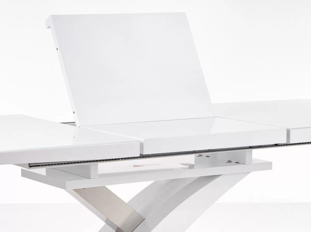 Esstisch - Sandor 2 - Markantes Design mit praktischem Auszugsmechanismus.